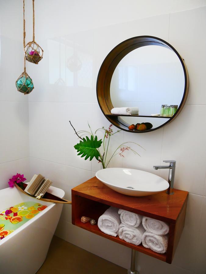 Villa Marine Holiday Apartments Cairns Yorkeys Knob Eksteriør bilde